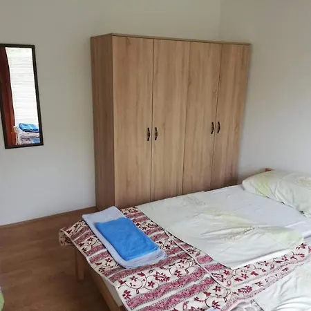 Daire Seosko Domacinstvo Najdanovic *